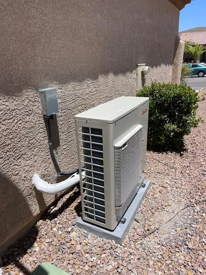 Residential air conditioning condenser unit in Braddock